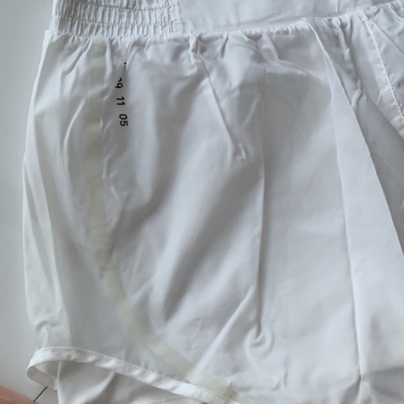 Short - Picture 5 of 5